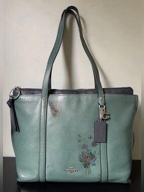 ❌❌ SOLD ❌❌ COACH May Tote Work Shoulder Bag Green/ Navy Blue Pebble Leather